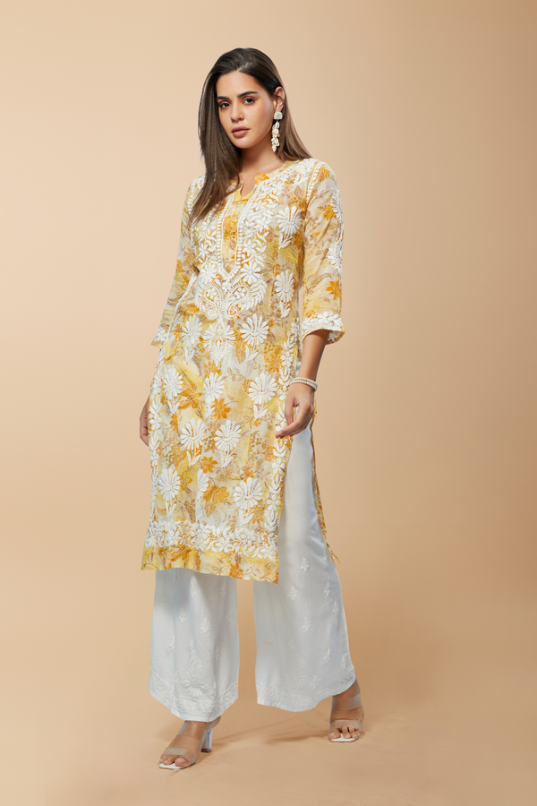 Zohra Chikankari Kurta (Mul Cotton) - minazthelabel